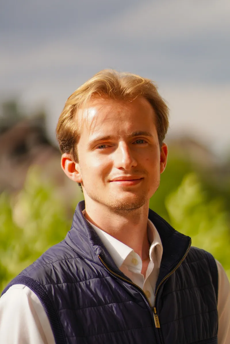 Portrait de Maxime Perriard, Head of Research & Efficiency chez Growis